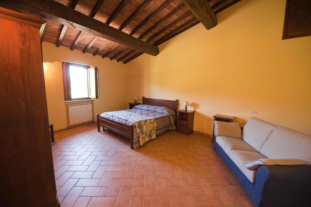 Agriturismo Tenuta Di Biscina Εξωτερικό φωτογραφία