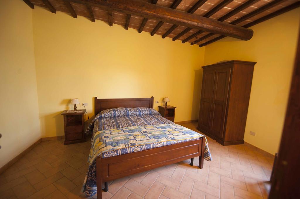 Agriturismo Tenuta Di Biscina Εξωτερικό φωτογραφία