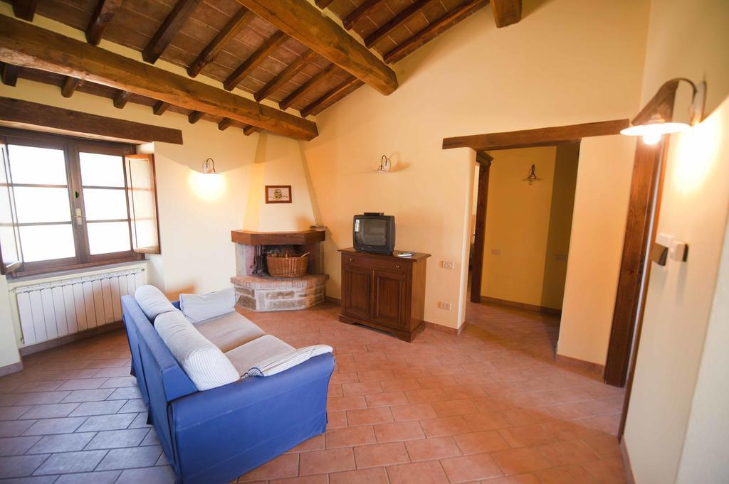 Agriturismo Tenuta Di Biscina Δωμάτιο φωτογραφία