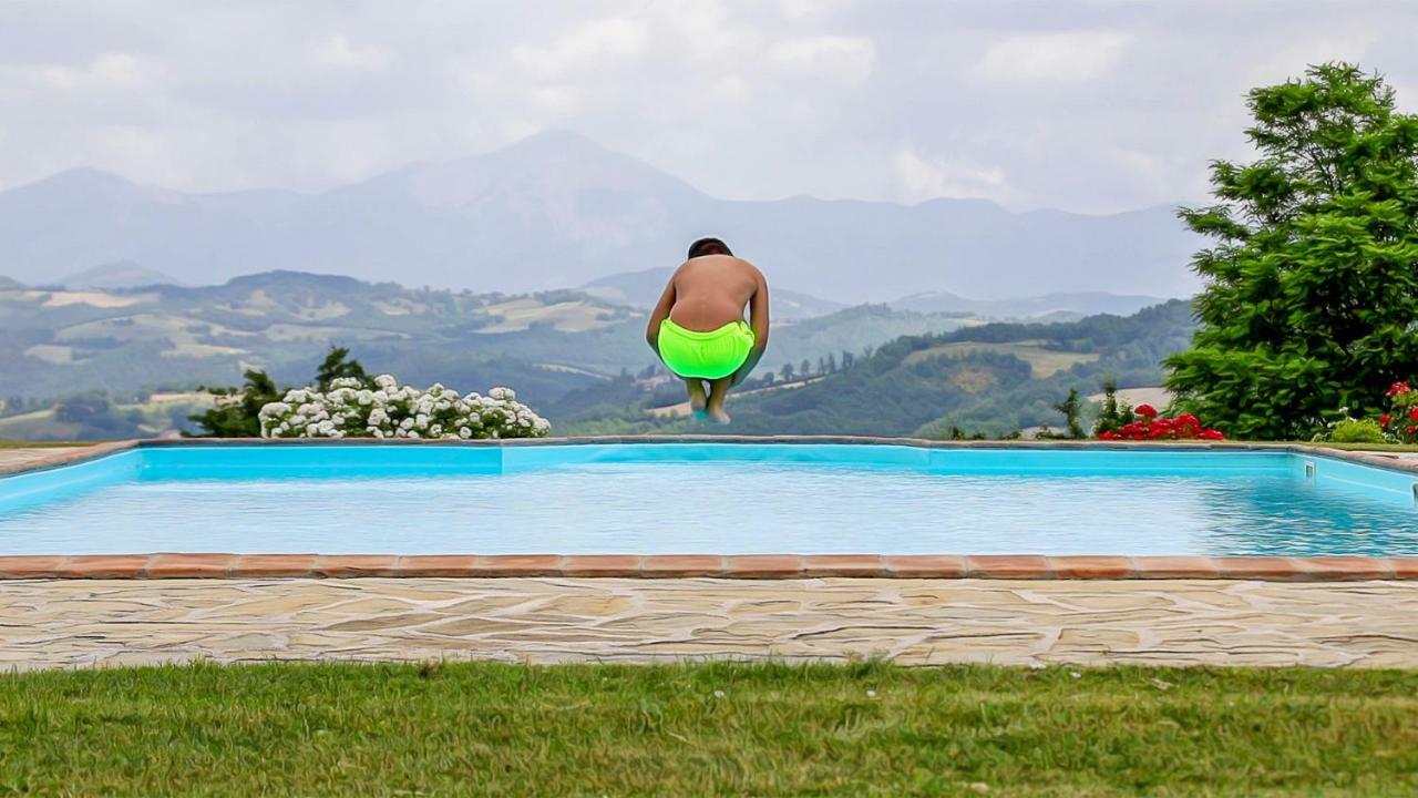 Agriturismo Tenuta Di Biscina Εξωτερικό φωτογραφία