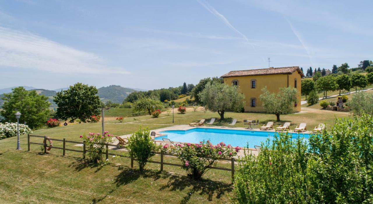 Agriturismo Tenuta Di Biscina Εξωτερικό φωτογραφία